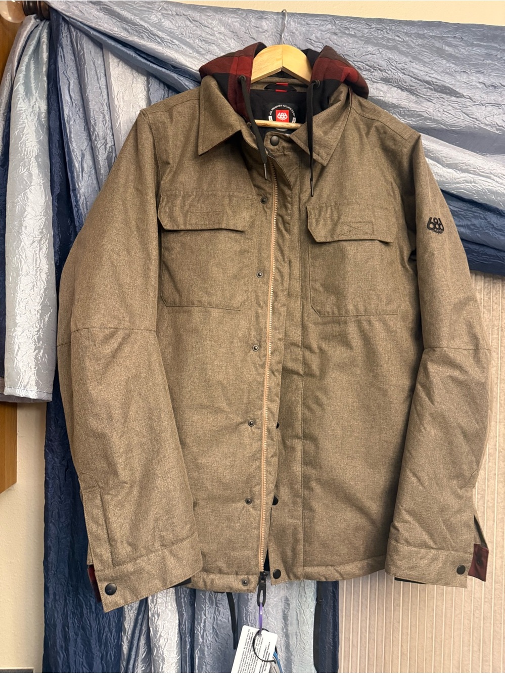 686 Men’s Field Jacket in Olive Brown with Plaid Hood Lining